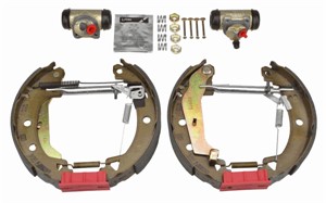 Bromsbackar, sats, Bakaxel, CITROËN AX, RENAULT 19 II, 19 Chamade I, 19 Chamade II, 19 Skåp/halvkombi II, 77 01 203 749, 95666841