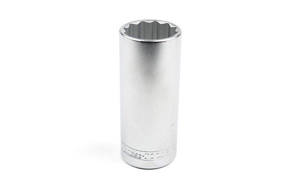 Hylsa 3/8" 12-kant. 16mm. lång