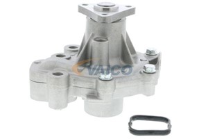 Vattenpump, MAZDA 2, 3, 3 Sedan, 6 Kombi, 6 Sedan, CX-5, PE01-15-010, PE01-15-010B, PEDD15010