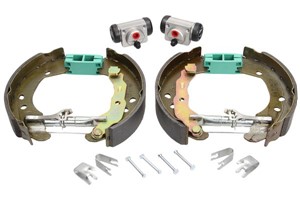 Bromsbackar, sats, Bakaxel, NISSAN,RENAULT, 44060AX625, 7701208358, 8201046949, 8201046953, 8201046963, D4060AX600