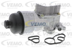 Oljekylare, motor, CITROËN,FORD,MAZDA,PEUGEOT,SUZUKI,TOYOTA,VOLVO, 1 145 941, 1 703 252, 1103.K0, 1103.N9, 1653073J01, 1653-07-3J01, 165