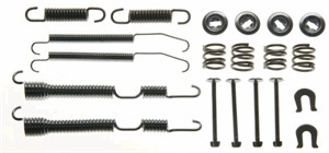 Tillbehörssats, bromsbackar, Bakaxel, MITSUBISHI,PROTON, MB007610