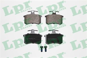 Bromsbeläggsats, Bakaxel, ALFA ROMEO,AUDI, 437698451, 443698451, 443698451A, 443698451B, 447698451, 447698451A, 447698451C, 44B698451B,