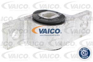 Hållare, motorupphängning, Bak, framaxel höger, Nedre, Bakom axeln, VOLVO XC90 I, 30 723 914